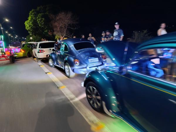 II Corso Floriano agita Avenida Frei Antônio Cúrcio com grande desfile de carros