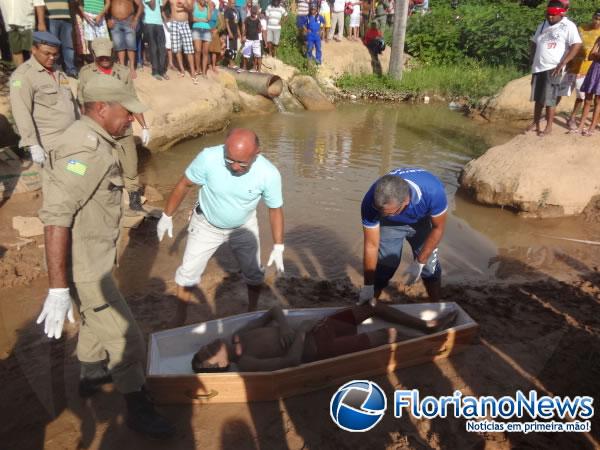 Adolescente é encontrado morto dentro de lago do cano da Agespisa em Floriano.(Imagem:FlorianoNews)