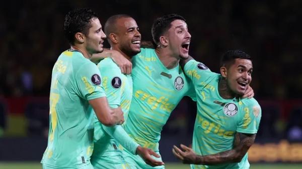 Palmeiras goleia Deportivo Pereira e fica perto das semifinais da Libertadores