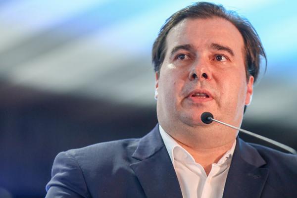 PGR reabre inquérito contra presidente da Câmara