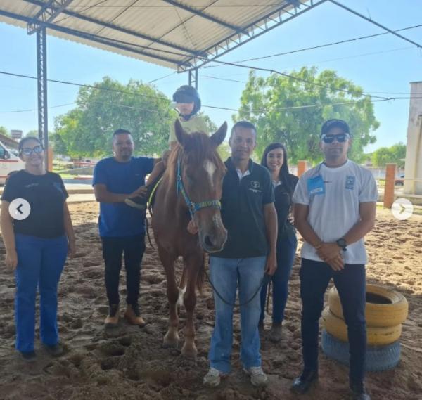 3º Núcleo de Equoterapia do 3º BPM conclui capacitação em Teresina