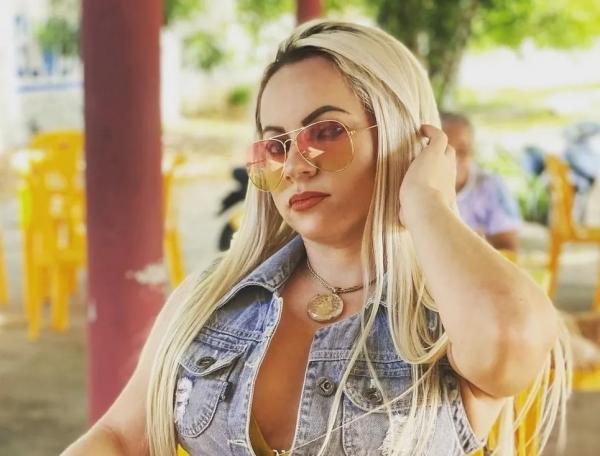 Prefeitura de Parnaíba exonera "Barbie" de cargo na secretaria de saúde