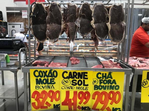 Mix Mateus est&aacute; recheado de ofertas e promo&ccedil;&otilde;es neste final de ano.(Imagem:FlorianoNews)