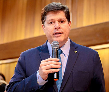 No Piauí, Baleia Rossi diz que Brasil tem pior sistema de tributação do mundo