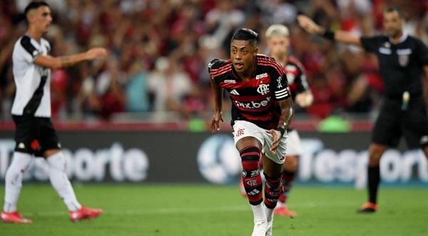 Flamengo domina o Vasco e vence clássico do Campeonato Carioca