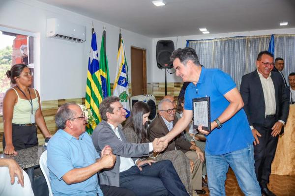  Ciro Nogueira visita obras de escola garantida gra&ccedil;as &agrave; sua atua&ccedil;&atilde;o e ganha t&iacute;tulo de cidadania(Imagem:Ascom)