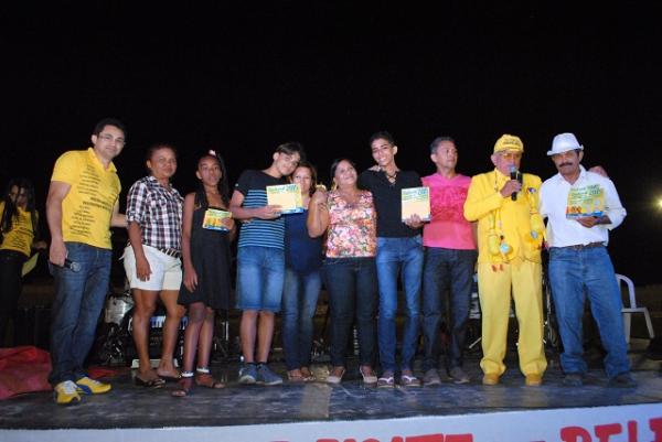 Projeto Amarelinho realiza