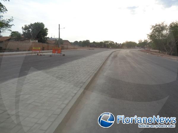 Secret&aacute;rio de Transportes visita obras da Avenida Beira-Rio e anuncia data de inaugura&ccedil;&atilde;o.(Imagem:FlorianoNews)