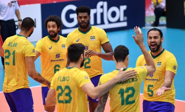 "Grupo da morte" facilita a vida da seleção masculina de vôlei no caminho do pódio; entenda