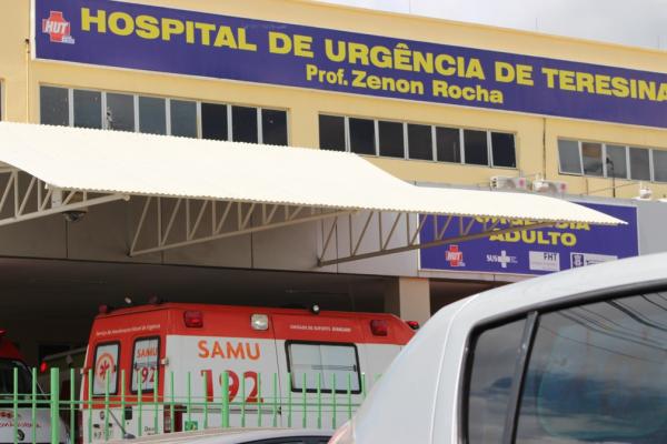 FMS faz convocação urgente de médicos para atuarem em novos leitos de UTI no HUT
