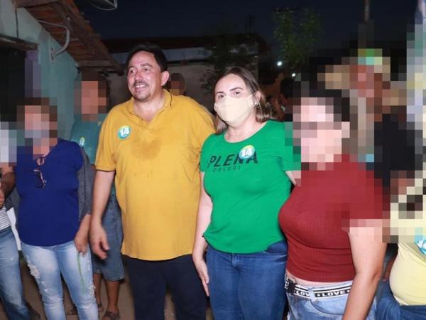 Prefeito e primeira-dama candidata são presos com lista de eleitores e R$ 80 mil em dinheiro no PI