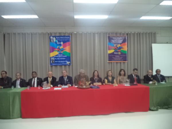 Rotary Internacional promove reuni&atilde;o festiva em Floriano.(Imagem:FlorianoNews)