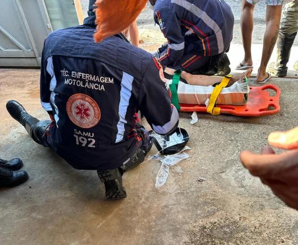 Moradora sofreu ferimentos leves durante explos&atilde;o de fossa em Teresina.(Imagem: Divulga&ccedil;&atilde;o/Corpo de Bombeiros)