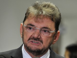 Juiz cassa prefeito de Redenção do Gurguéia e torna Wilson Martins inelegível