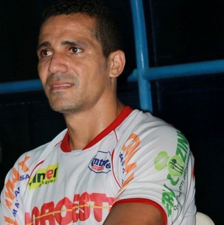 Picos anuncia atacante Anderson Kamar, 3º jogador ex-River no Zangão