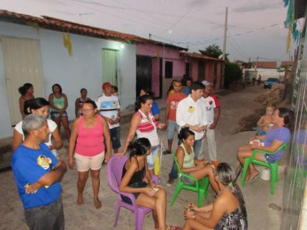 Zona Norte de Teresina recepciona En&eacute;as Maia.(Imagem:Jaquelina Nascimento)