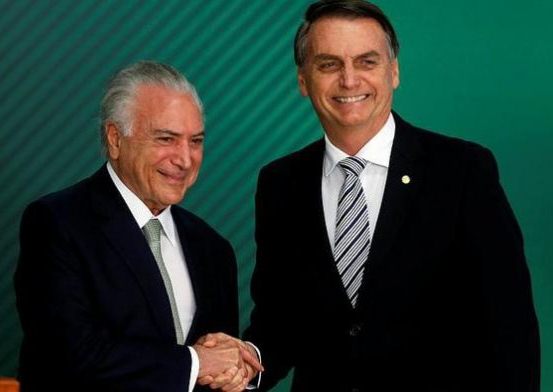 "Transição de governo tem sido civilizada e suave", diz Temer