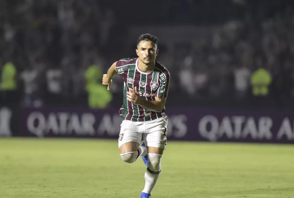  Willian Bigode comemora gol do Fluminense sobre o Millonarios.(Imagem: Andr&eacute; Dur&atilde;o/ge )