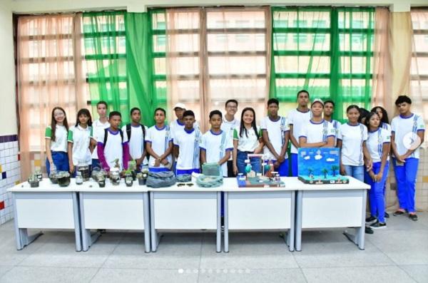Estudantes da Escola Barjonas Lobão participam da Semana Nacional de Ciências e Tecnologia no IFPI