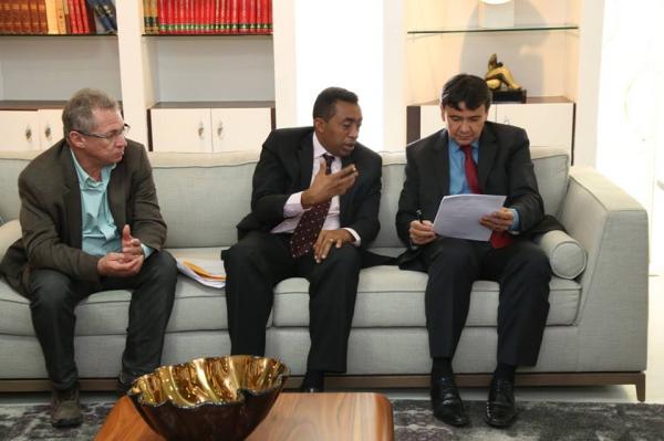 Audi&ecirc;ncia das entidades representativas do com&eacute;rcio.(Imagem:Divulga&ccedil;&atilde;o)
