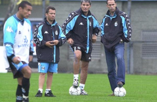  Tite tem Cl&eacute;ber Xavier como auxiliar desde os tempos de Gr&ecirc;mio.(Imagem:Paulo Franken/Arquivo/Ag&ecirc;ncia RBS)