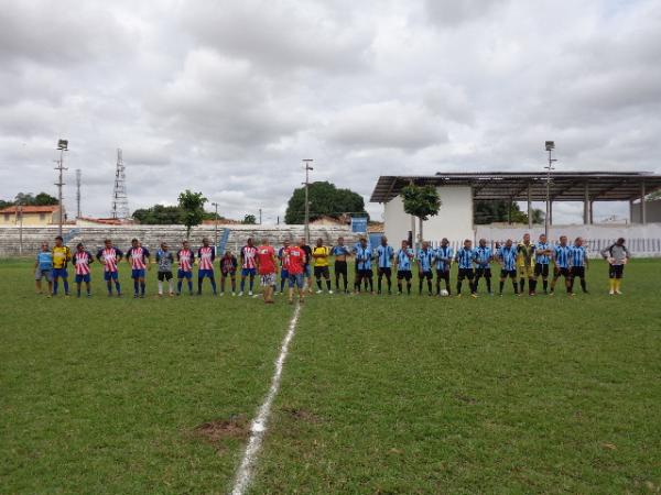 Pequeno Pr&iacute;ncipe e Jerumenha abrem o XII Campeonato Os Quarent&otilde;es de Floriano.(Imagem:FlorianoNews)