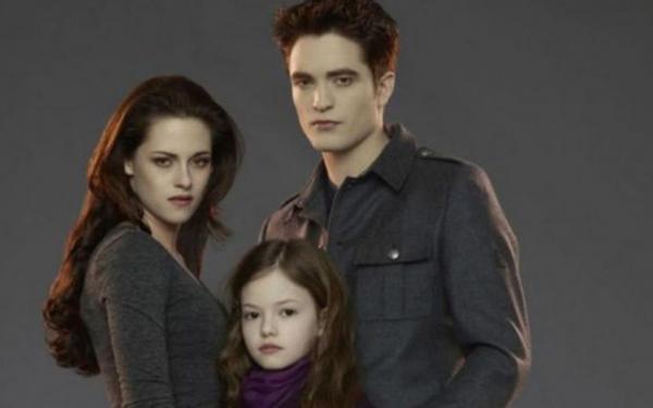 ´´Midnight sun´´, novo livro da saga ´´Crepúsculo´´, será lançado em agosto nos EUA, anuncia autora