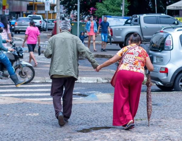  Casal Terceira Idade.(Imagem: Kau&ecirc; Altr&atilde;o )