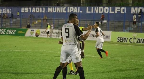 Em jogo incrível, Corisabbá vira após levar 2 a 0, bate Fla-PI dentro do Lindolfo e sai do Z-2
