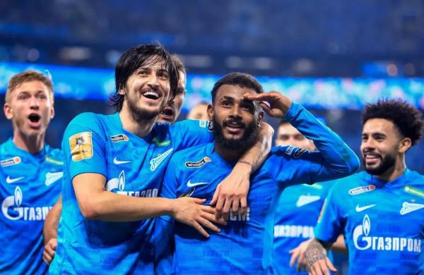 Sem Andreas, Flamengo tem interesse no volante Wendel, do Zenit e ex-Fluminense