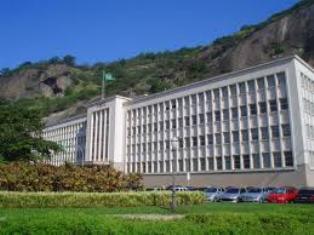 Instituto Militar de Engenharia abre processo seletivo
