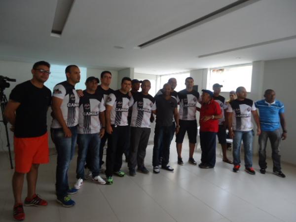 Atletas do Cori-Sabb&aacute; participam de reuni&atilde;o com torcida organizada.(Imagem:FlorianoNews)
