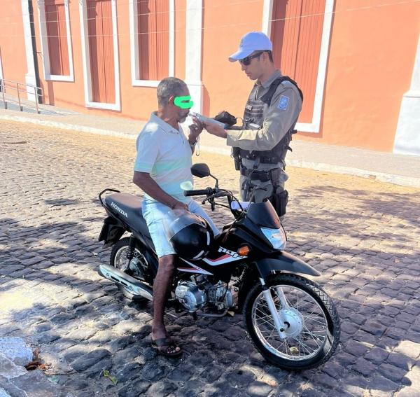 3º BPM de Floriano intensifica educação no trânsito para combater crimes e proteger veículos