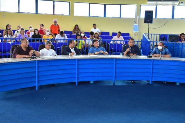 Vereadores de Floriano acompanham presta&ccedil;&atilde;o de contas da gest&atilde;o municipal (Imagem:Reprodu&ccedil;&atilde;o)