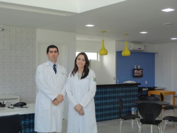 Dr. Walter Bucar e Dra. Juliana Bucar(Imagem:Divulga&ccedil;&atilde;o)