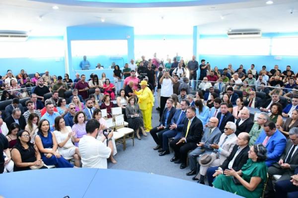  Momentos c&iacute;vico, de a&ccedil;&atilde;o de gra&ccedil;as e de homenagens marcam o dia do anivers&aacute;rio de Floriano(Imagem:Secom)