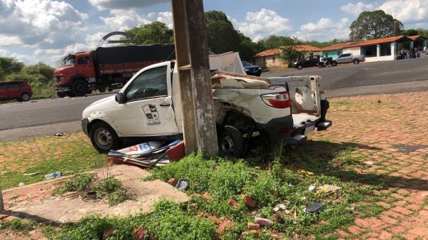 Grave acidente entre ambul&acirc;ncias deixa uma v&iacute;tima fatal e tr&ecirc;s feridas(Imagem:Reprodu&ccedil;&atilde;o)