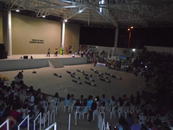 Col&eacute;gio Impacto realiza projeto de incentivo &agrave; literatura.(Imagem:FlorianoNews)