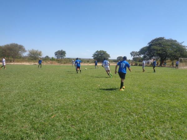 Torneio de Futebol celebra anivers&aacute;rio da Pol&iacute;cia Militar em Floriano.(Imagem:FlorianoNews)