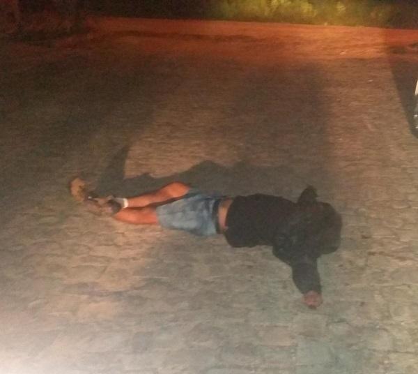 Homem é assassinado no Residencial Amélia Lira em Floriano