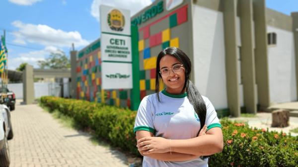 Seduc realiza pagamento da 10ª parcela das bolsas para estudantes das turmas ITA/IME