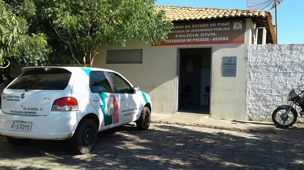 Mulher é morta com golpes de facão pelo ex-marido na frente da filha no Sul do Piauí