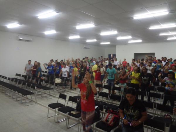 RCC de Floriano promove XII Congresso Diocesano