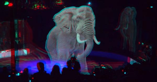 Circo na Alemanha troca animais de verdade por show com hologramas