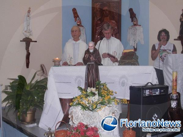Festejo de S&atilde;o Pio de Pietrelcina &eacute; encerrado em Floriano.(Imagem:FlorianoNews)