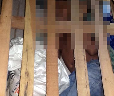 Garoto encontrado em cela ganhava chinelo e biscoito do estuprador