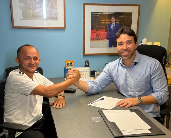Deputado Marden Menezes participa de audi&ecirc;ncia na SEMARH e anuncia 1 milh&atilde;o em recursos para S&atilde;o Miguel da Baixa Grande.(Imagem:Ascom)