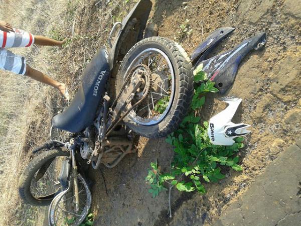 Jovem morre ap&oacute;s acidente de moto em cidade maranhense.(Imagem:Francinaldopublicidades)