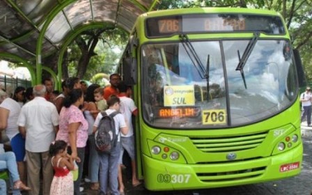 Assaltos a ônibus em Teresina já chegam a 50 casos somente neste ano, diz sindicato