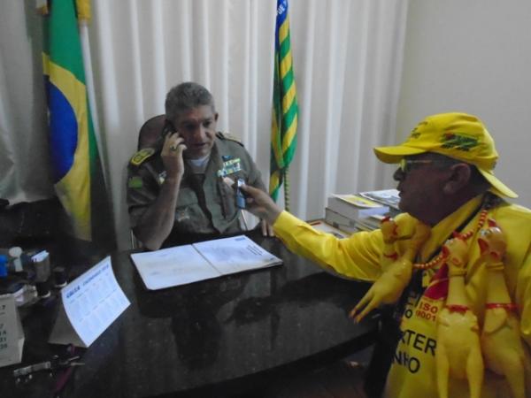 Rubens Lopes apresenta plano de policiamento para o Carnaval de Floriano